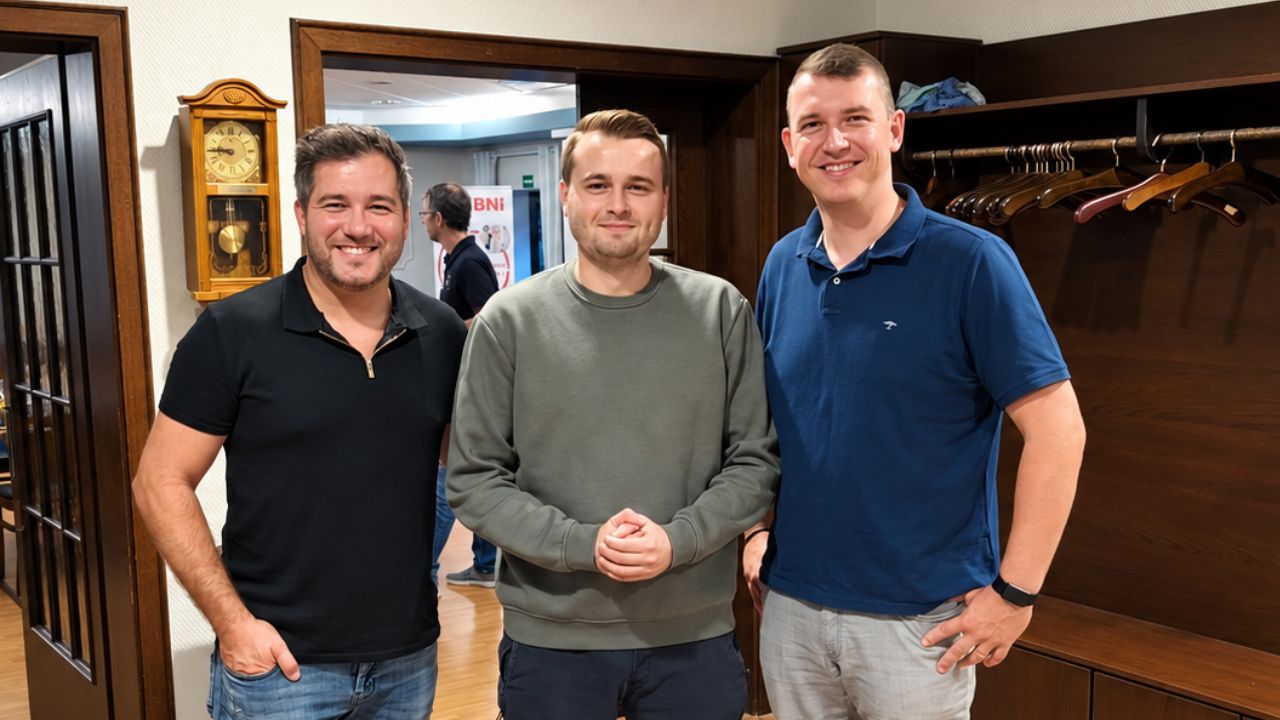 Estriche Otten als Partner von Handwerksempfehlung.de (Auf dem Bild von links: Patrick Otten, Lukas Fischer, Philipp Peters)